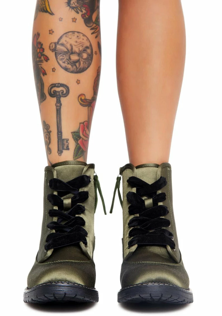 Promo ๐ Dirty Laundry Hide N' Sleek Satin ๐ฅพ Boots ๐ฅพ Boots & Booties ๐ 3 Dirty Laundry Hide N' Sleek Satin Boots Boots & Booties