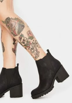 Dirty Laundry Boots & Booties Make Or Break Ankle Boots