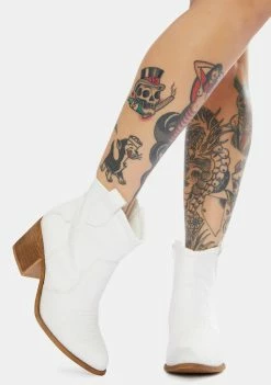 Dirty Laundry Boots & Booties Unite Cowboy Boots