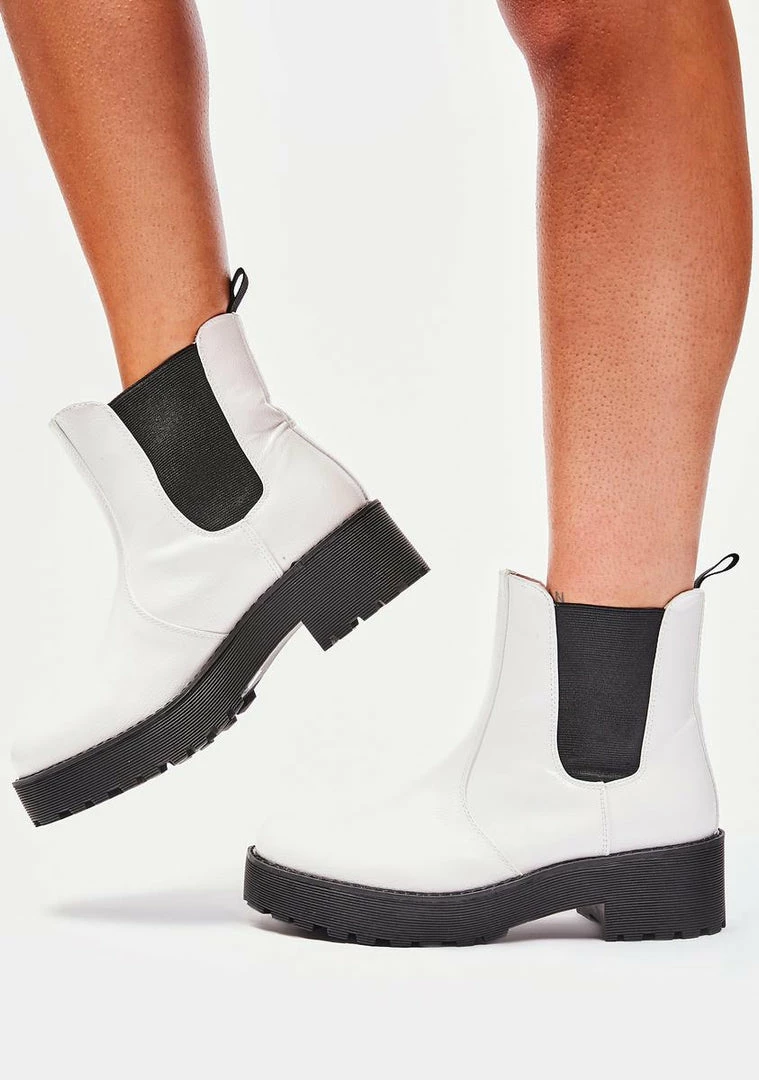 Dirty Laundry White Puddle Stompin' Boots