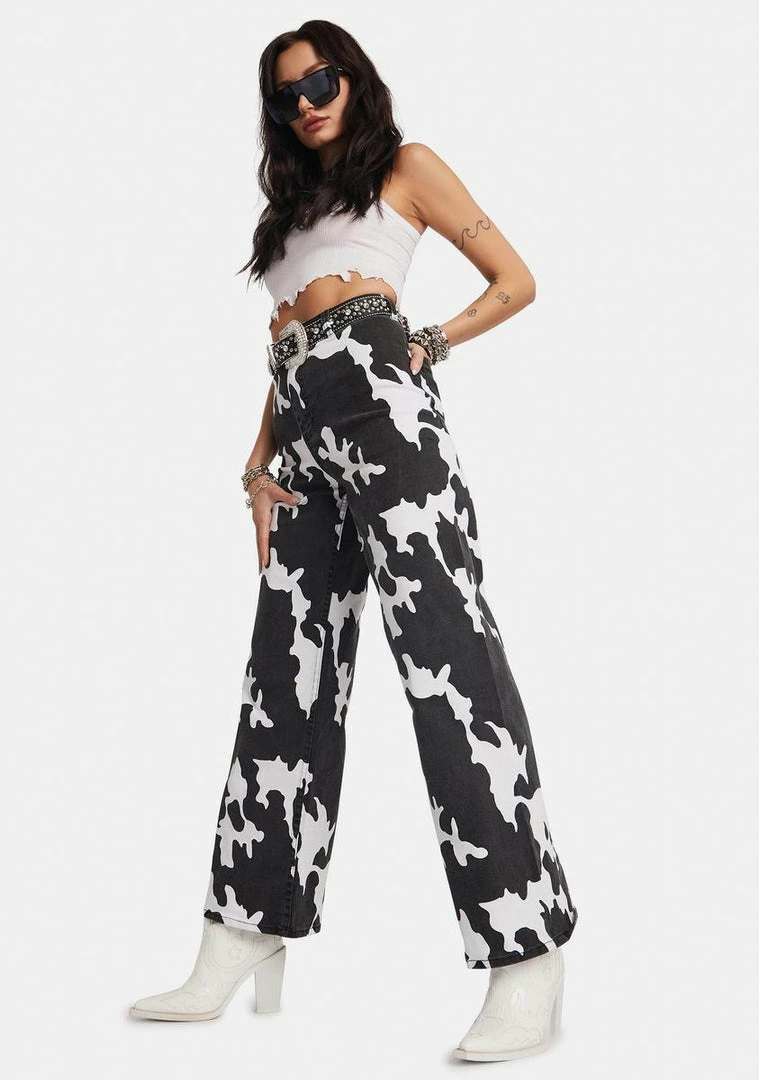 New 😀 BY DYLN Bottoms Remi Cow Print Wide Leg 👖 Jeans ✔️ 2 BY DYLN Bottoms Remi Cow Print Wide Leg Jeans