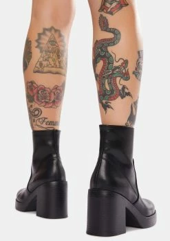 Dirty Laundry Groovy Ankle Boots Boots & Booties