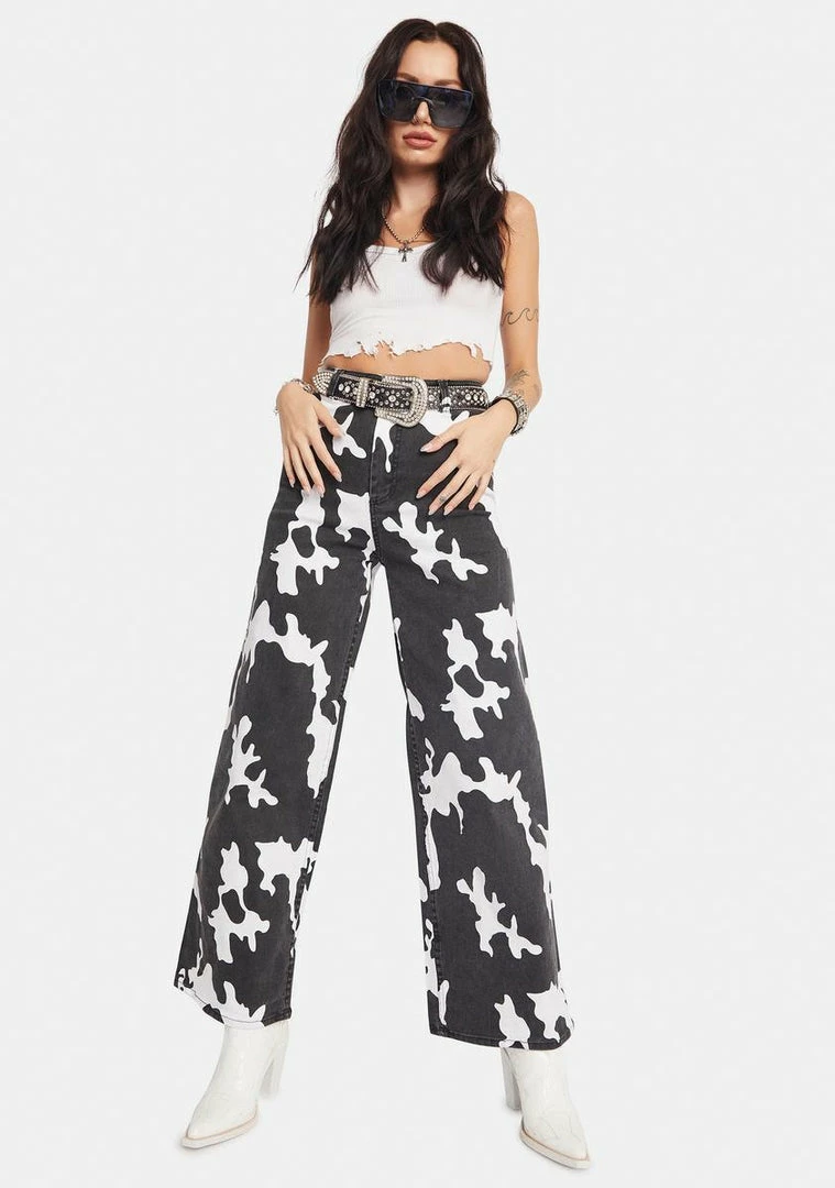 New 😀 BY DYLN Bottoms Remi Cow Print Wide Leg 👖 Jeans ✔️ 3 BY DYLN Bottoms Remi Cow Print Wide Leg Jeans